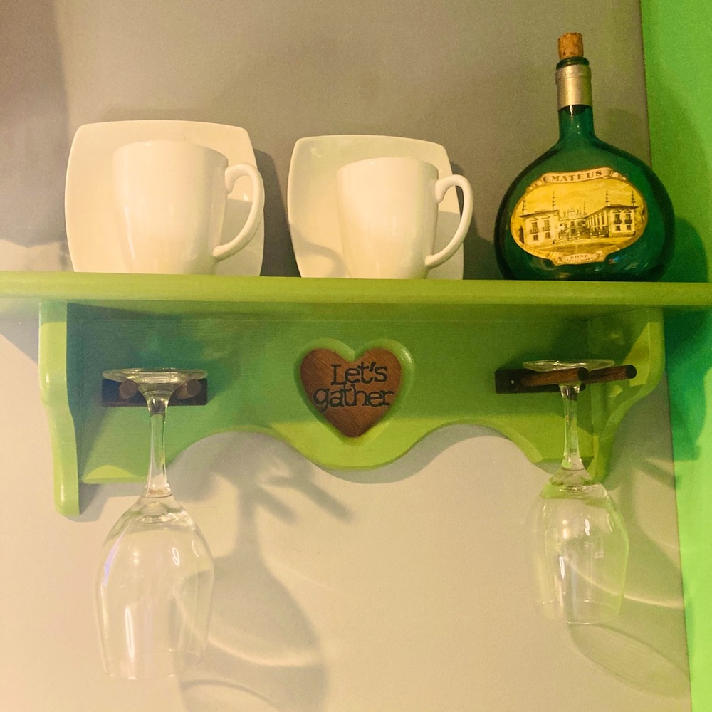 WINE-COFFEE STATION